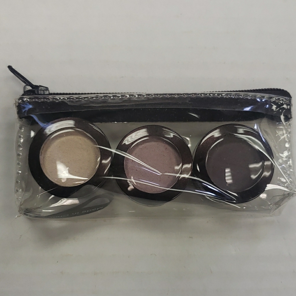 Laura Mercier
